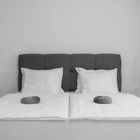 Apartment Sidro *
