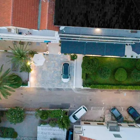 Apartment Sidro